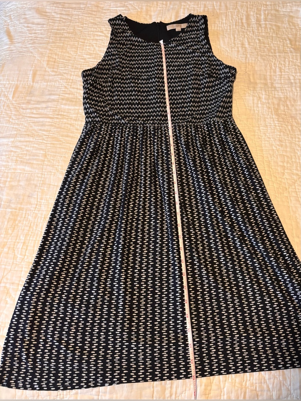 LOFT Black and White Sleeveless Patterned Fit-and-Flare Dress